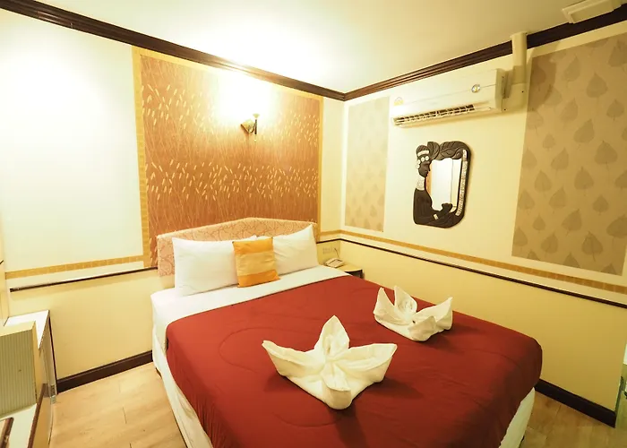 Hotel Honey House1 Bangkok