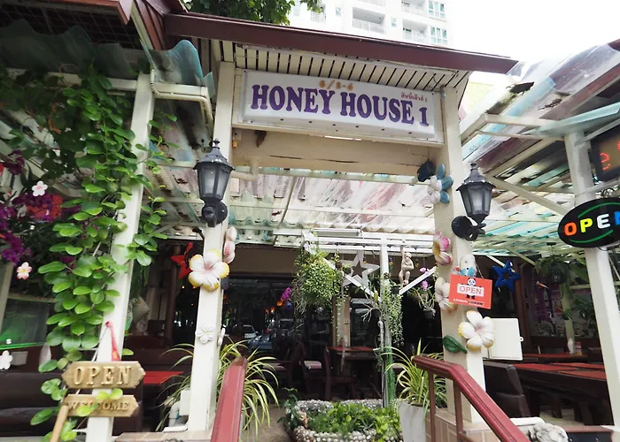 Honey House1 Bangkok