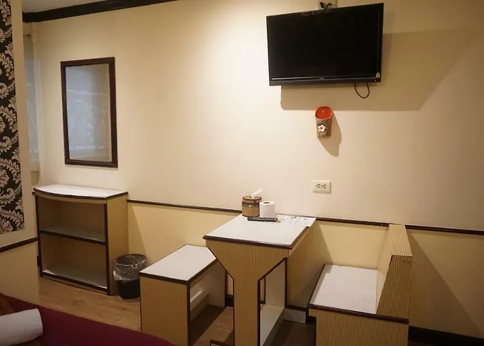 Honey House1 Hotel 3*