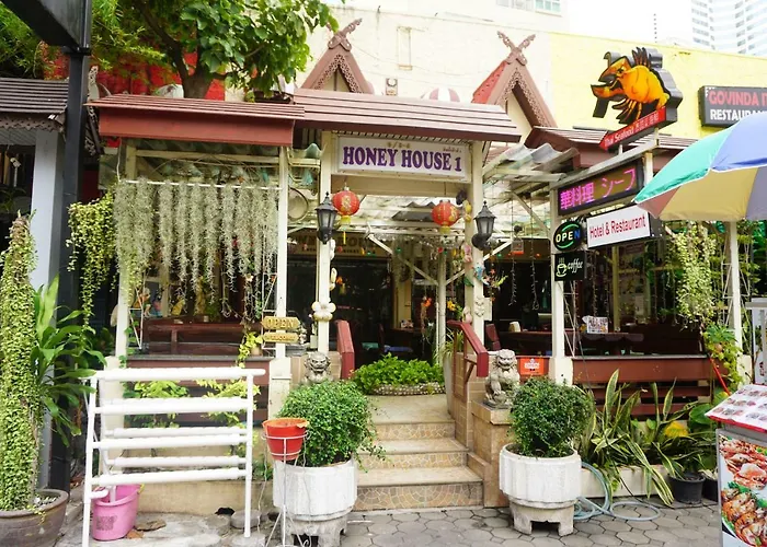Honey House1 Hotel